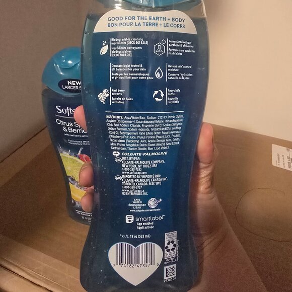 (3) Softsoap Citrus Splash & Berries Moisturizing Body Wash - Picture 2 of 2